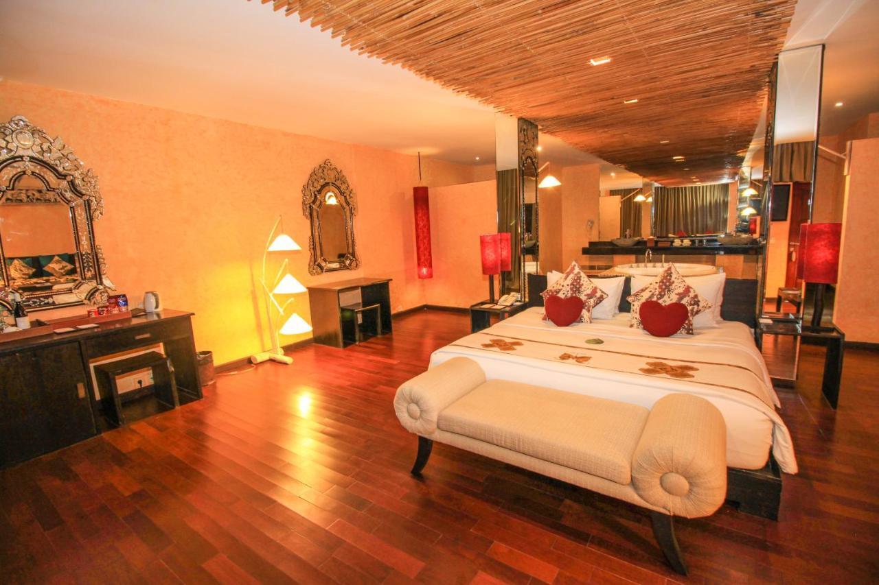 Kupu Kupu Jimbaran Beach Hotel & Spa By L'Occitane Exterior foto